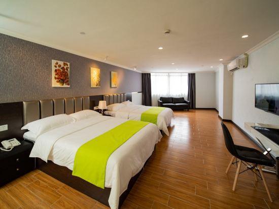 Джиангме: Jinchi Business Hotel