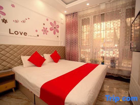 Далянь: Dalian pick up the light guest house