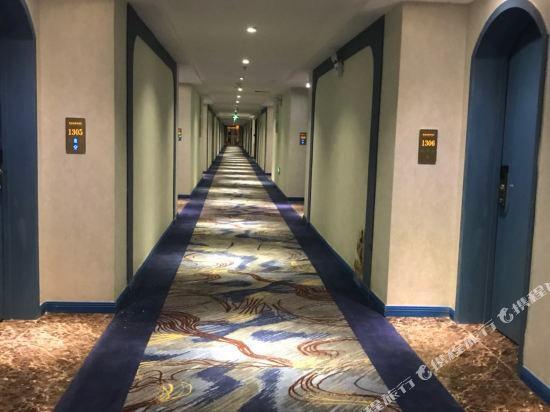 Лоян: Vienna Classic Hotel (Luoyang Kaiyuan Avenue)