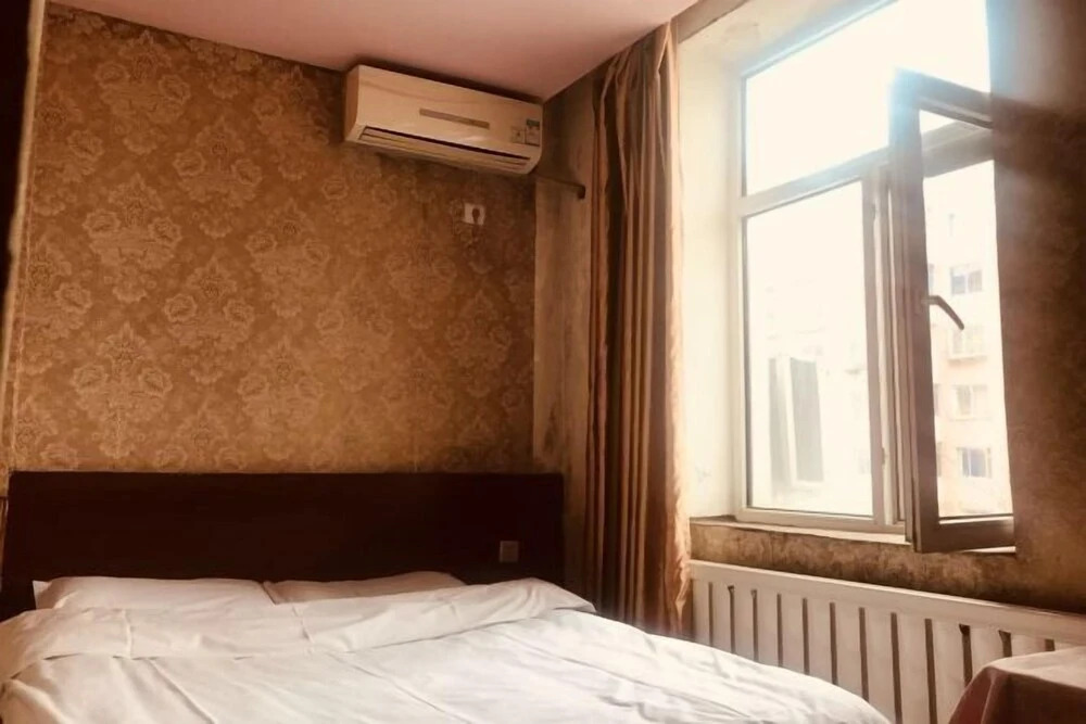 Шэньян: Not Alone Minyao Youth Hostel