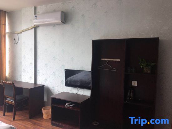 Лоуди: Qianxun Hotel