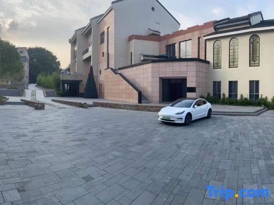 Лишуй: Jinsha Hot Spring Hotel