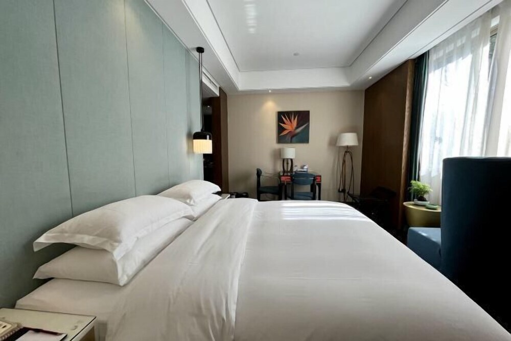 Лишуй: Jinsha Hot Spring Hotel