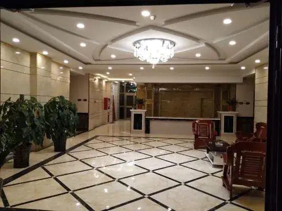 Кюнес: tourist hotel