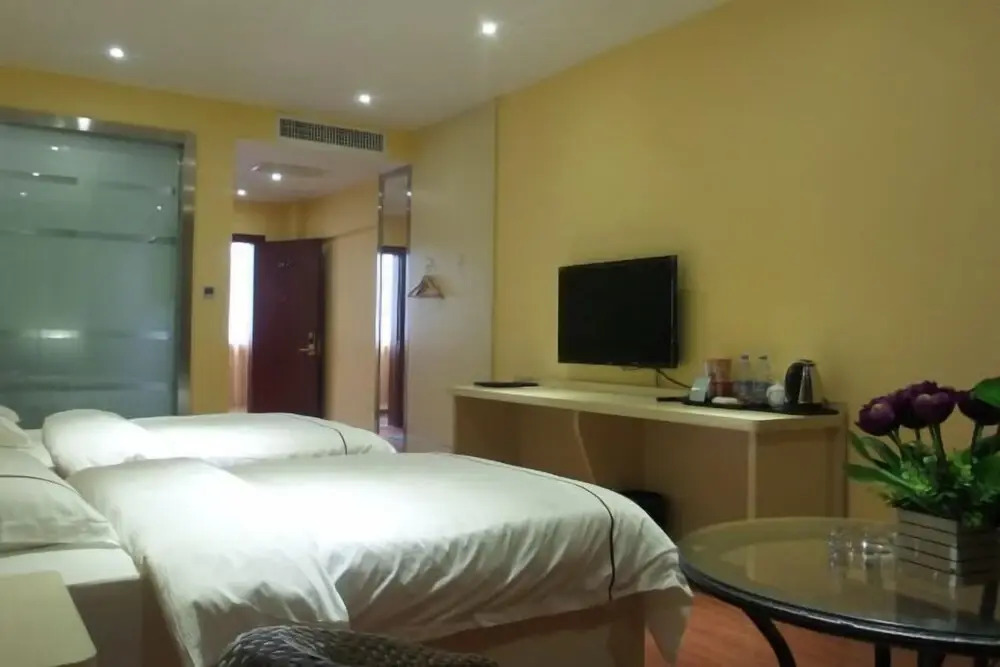 Наньнин: YESET International Hotel (Shanglin Chengzhou Road)