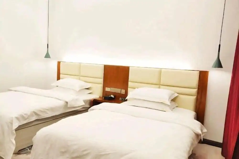Леишан: Shengcheng Jiayuan Hotel