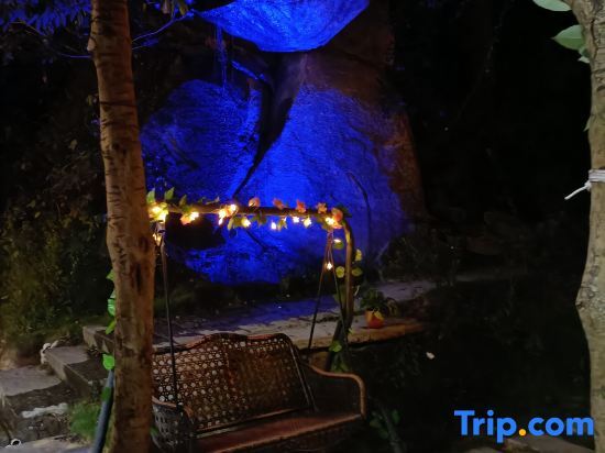 Хэнъян: Nanyue Hengshan Qingxi·Hidden Mountain Guesthouse