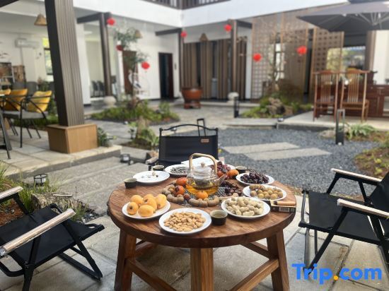 Chuxiong: Bancheng Light Luxury Courtyard (Chuxiong Yiren Ancient Town)