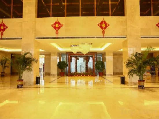 Синтай: Sunshine Hotel