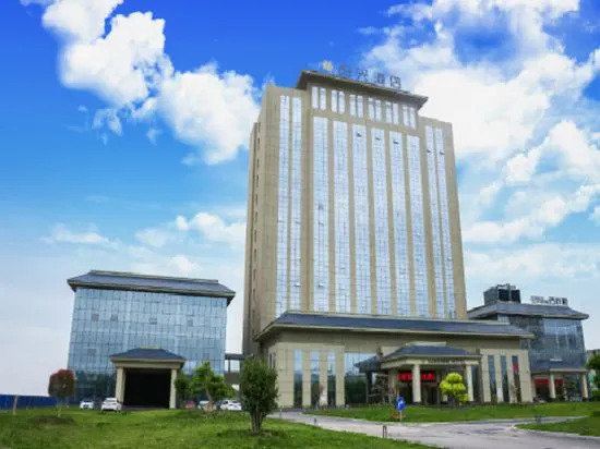 Синтай: Sunshine Hotel