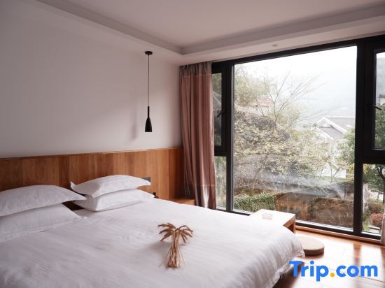 Лишуй: Shiqidong Hostel