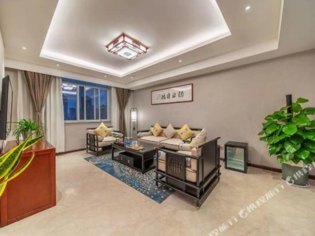 Каили: Harmonious Qianjin Hotel