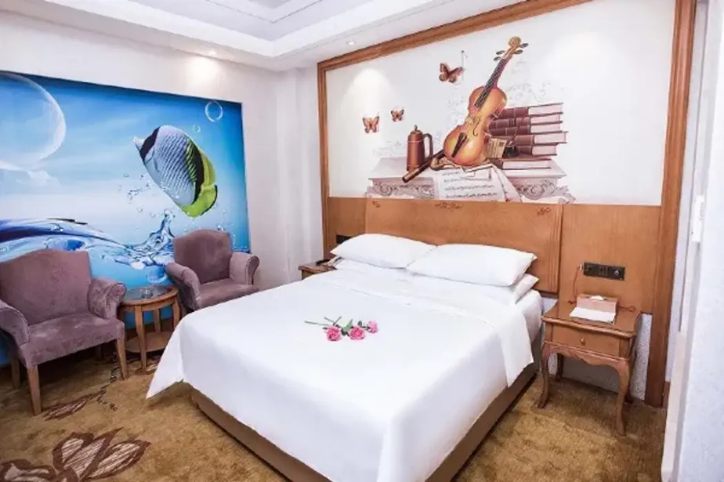 Чжуншань: Vienna Hotels