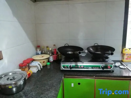 Хэнъян: Shanzhongjian Hostel
