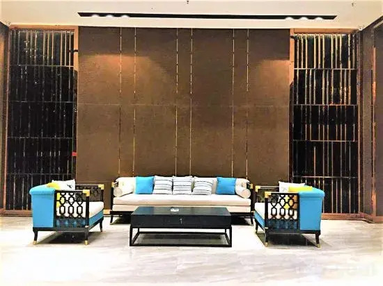 Хуанган: Longwan Hotel
