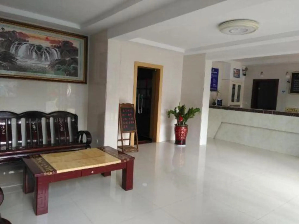 Ханчжоу: Tonglu hualian hotel