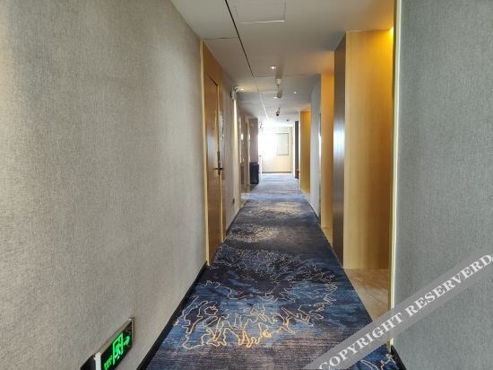 Lanyang: Ou Si Ka lnternational Hotel