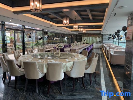 Джиангме: Leyuan Hotel