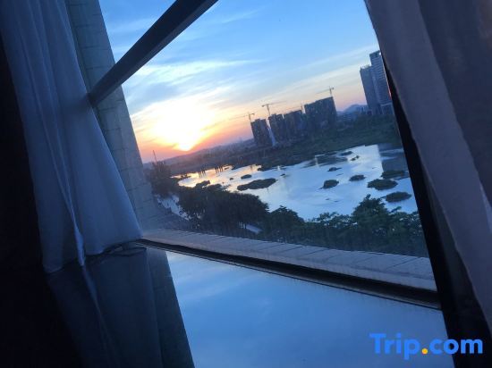 Джиангме: Leyuan Hotel