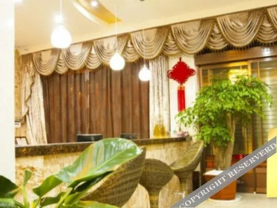 Лакси: Luxi Yunjia Theme Hotel