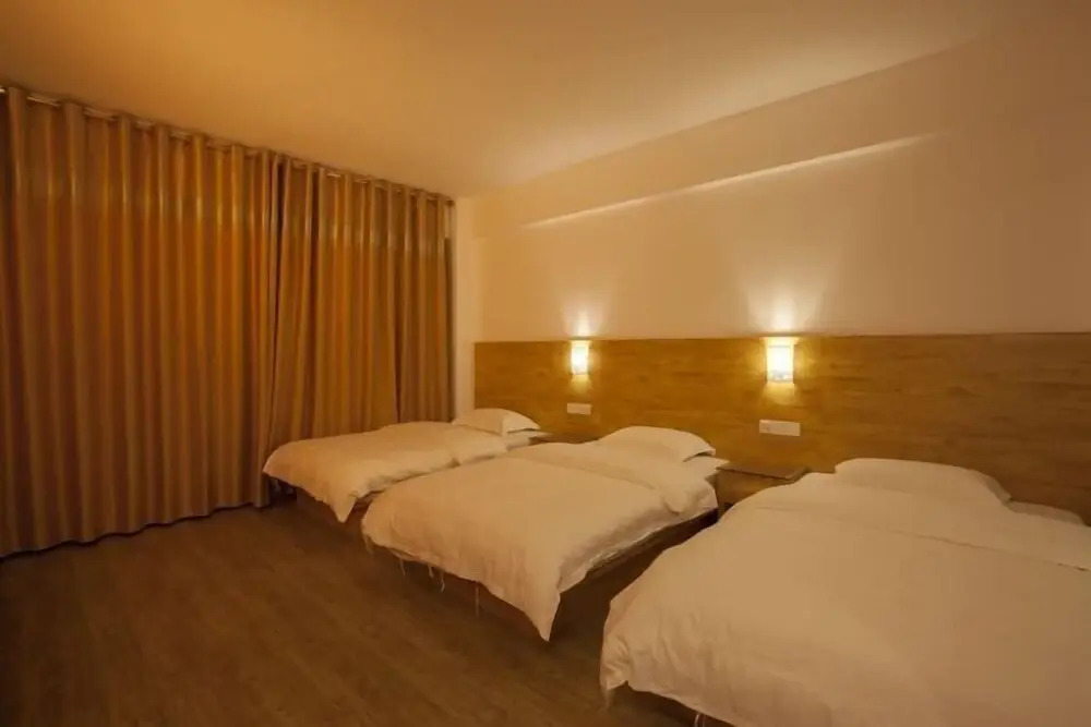 Чунцзо: Detian Datang Hotel