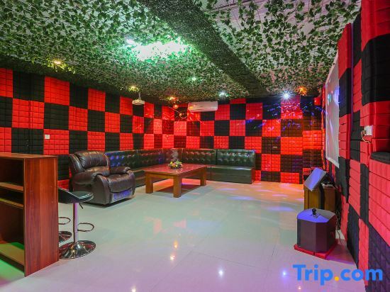 Хойчжоу: Boxi Haiyun Hot Spring Holiday Villa
