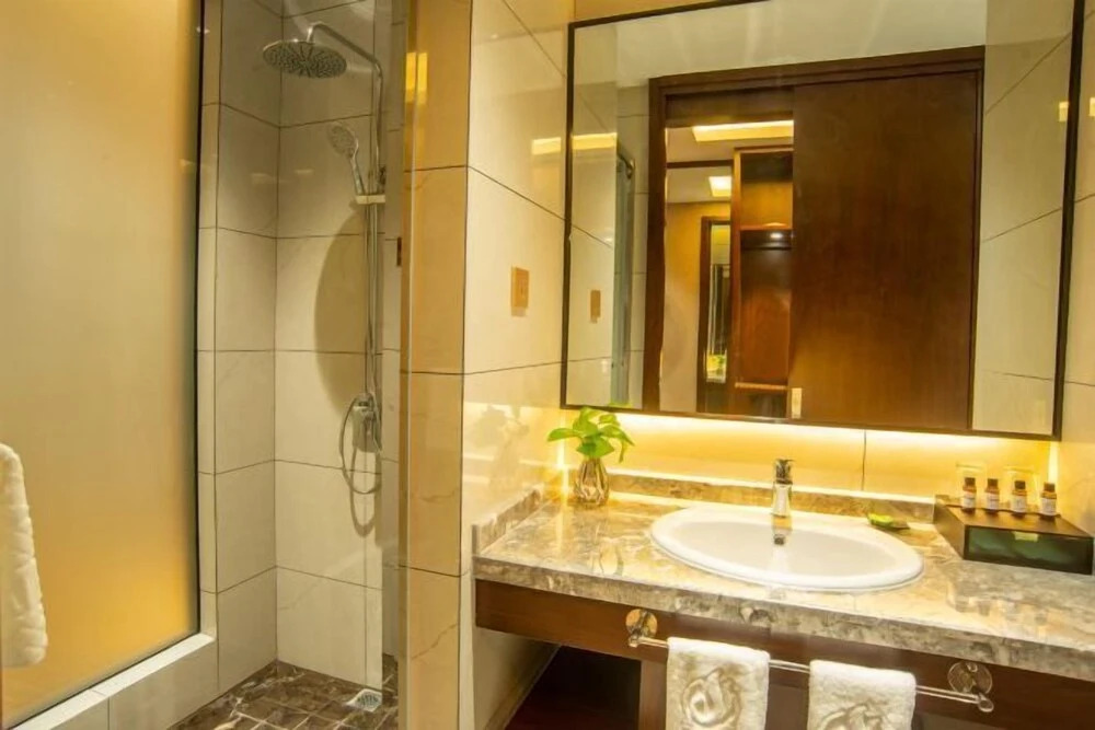 Хучжоу: Waterfront Garden Hotel