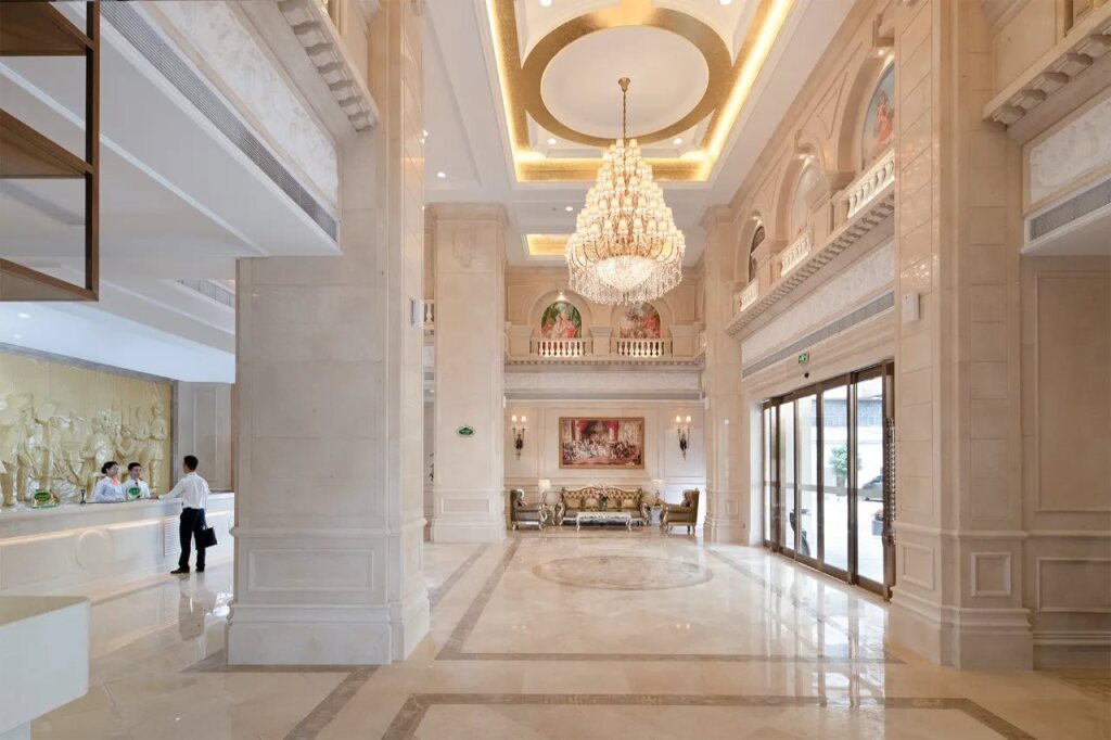 Шаньтоу: Vienna International Hotel (Shantou Chaoyang International)