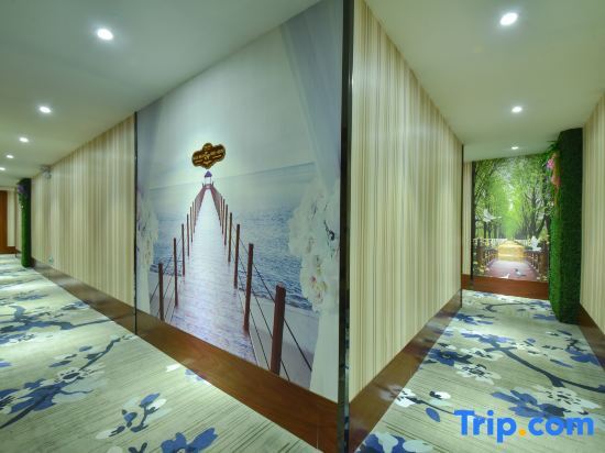 Huating Hotel (Fengzhou) — фото 1