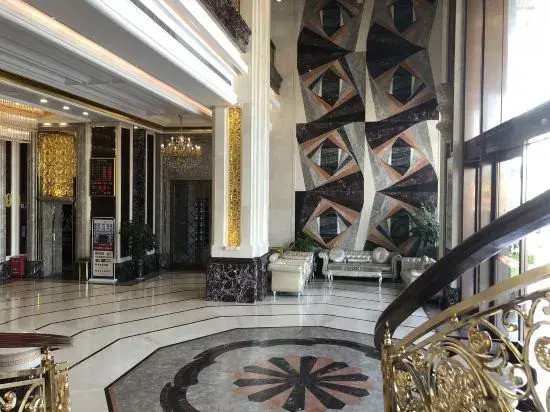 Цзеян: Phoenix Hotel