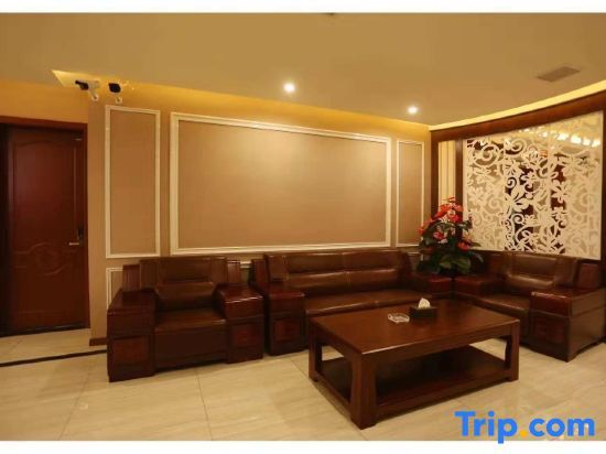 Гуанъань: Guangyue Hotel