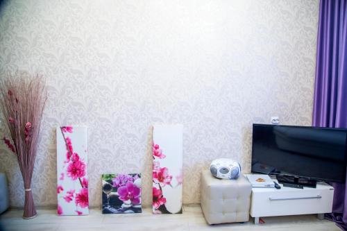 Красноярск: Apartment on Baturina, 20 by KrasStalker