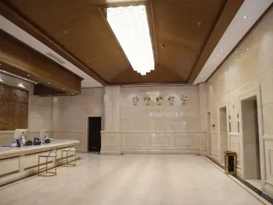 Мынла: Yaxitai Hotel