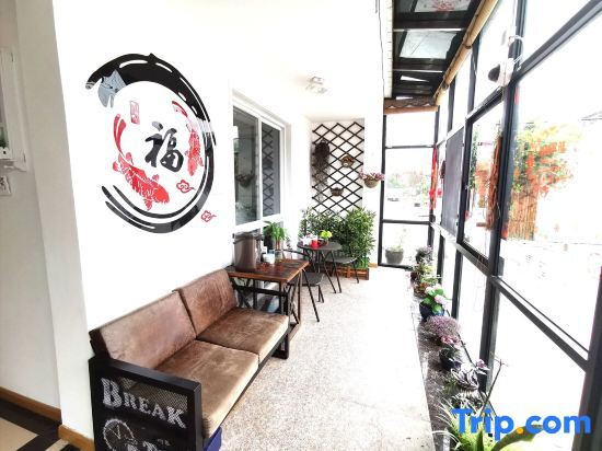 Шанхай: Shanghai corner boutique homestay