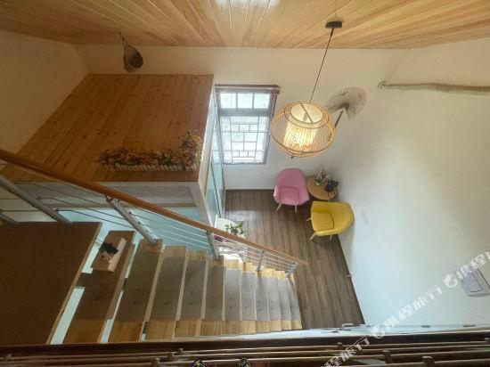Шанхай: Shanghai corner boutique homestay