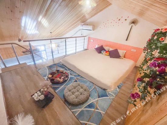 Шанхай: Shanghai corner boutique homestay