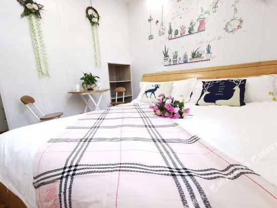 Шанхай: Shanghai corner boutique homestay