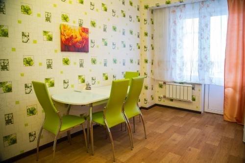 Красноярск: Apartment on Shakhterov, 44 by KrasStalker