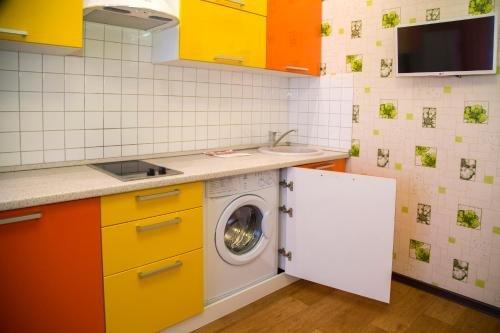 Красноярск: Apartment on Shakhterov, 44 by KrasStalker