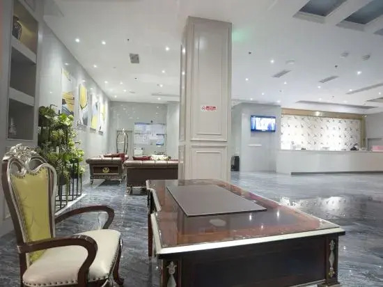 Лиши: Lano Hotel