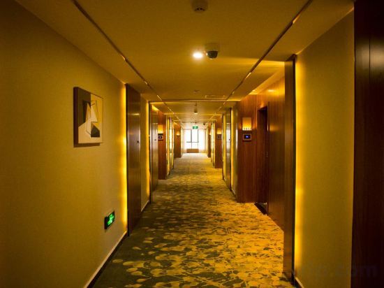 Чжэнчжоу: Shunhang Hotel