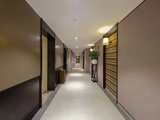 Чжэньцзян: Home Inn Plus (Danyang Zhongbei College)