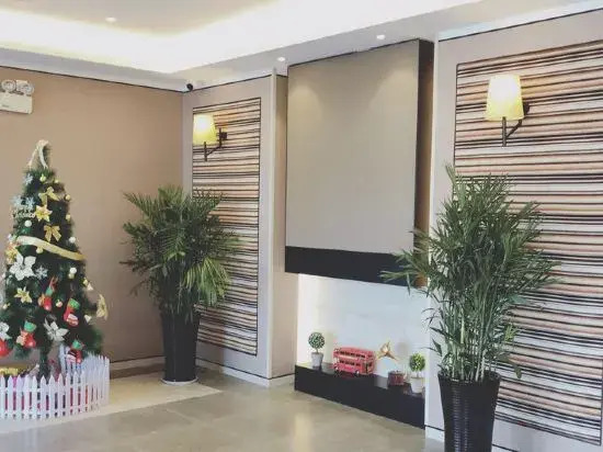 Чжэньцзян: Home Inn Plus (Danyang Zhongbei College)