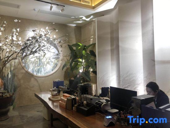 Фуян: Fuyang Moli Luhua Business Hotel (Fuyang ecological paradise store)