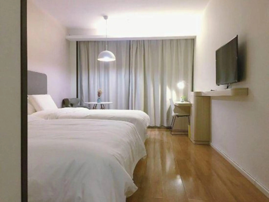 Нинбо: Hanting Hotel (Ningbo Beilun Wanren Beach)