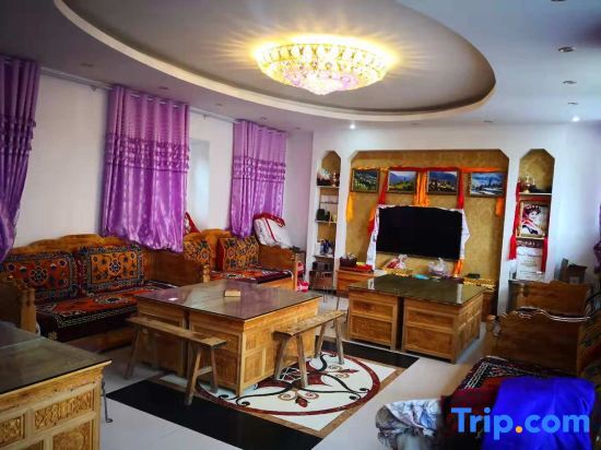 Данба: Zhonglu Zangzhai Country Hotel