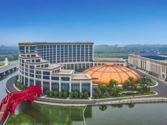 Уси: Marrisle Hotel