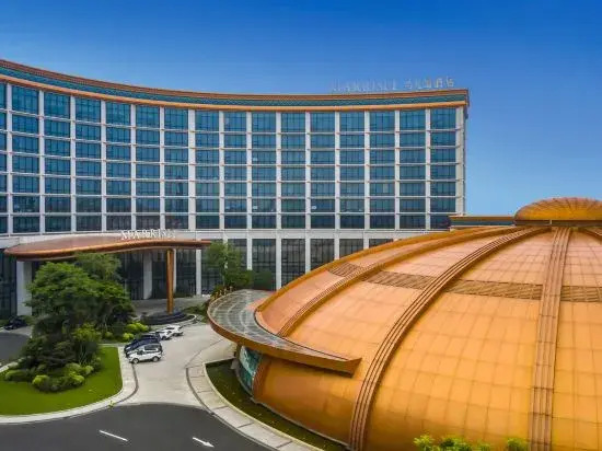 Уси: Marrisle Hotel