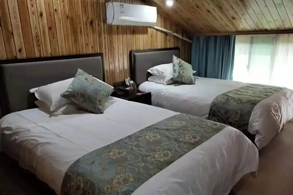 Лишуй: Shexiangju Hotel