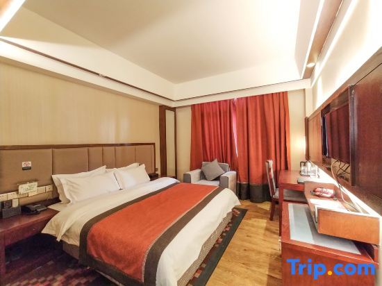 Санду: Holiday Inn Park